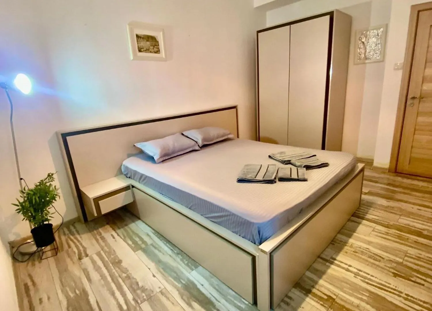 Stylish Ultracentral Old Town Βουκουρέστι